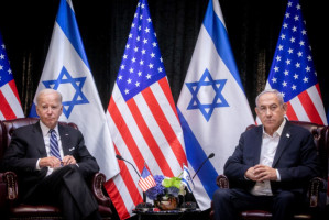 Israeli Prime Minister Benjamin Netanyahu meets with United States President Joe Biden in Tel Aviv, October 18, 2023 (Photo: Miriam Alster/Flash90).