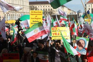 Protest against Iran in front of Munich Security Conference. Demonstrators have gathered to criticize the European Union (EU) for its behaviour towards the Mullah regime in Tehran. Munich on February 16, 2024 (Photo: REUTERS).