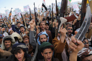 Protesters, mainly Houthi supporters, chant slogans as they rally to show solidarity with the Palestinians in the Gaza Strip, in Sanaa, Yemen March 29, 2024 (Photo: Khaled Abdullah /REUTERS).