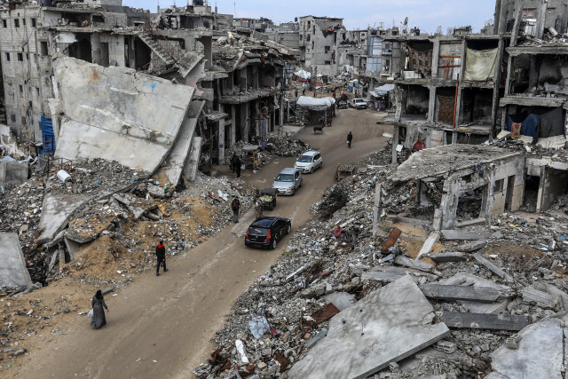 Khan Younis, Gaza Strip, February 11th, 2025. Photo: Abed Rahim Khatib/Reuters