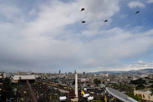 Israeli jets fly during the public funeral ceremony of Hezbollah leaders Hassan Nasrallah and Hashem Safieddine, who were killed in Israeli airstrikes last year, on the outskirts of Beirut, Lebanon February 23, 2025. REUTERS/Ali Allouch TPX IMAGES OF THE DAY