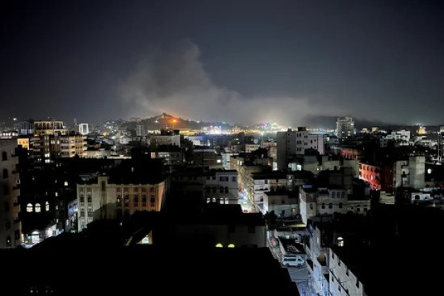Smoke billows from the site of a U.S. air strike, in Sanaa, Yemen April 19, 2025. (Photo: Reuters)