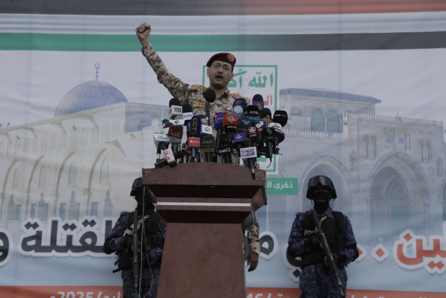 Brigadier General Yahya Saree, Houthi military spokesman, delivers an address while gesturing passionately, as thousands of Yemenis gather in Sanaa's Al-Sabeen Square to demonstrate unwavering solidarity with Palestine and vehemently denounce Israel and the US. Organized by the Houthis, the protest included chants against Israeli actions in Palestine, with demonstrators pledging steadfast support for Palestinians amid regional tensions. (Photo: Reuters)