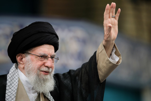 May 10, 2025, Tehran, Iran: Iranian Supreme Leader Ayatollah ALI KHAMENEI waves during a meeting with several workers from across the country to commemorate Workers' Week in Tehran. (Credit Image: © Iranian Supreme Leader'S Office via ZUMA Press Wire)