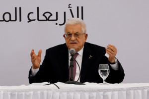 Palestinian President Mahmoud Abbas visits the Istishari Cancer Center in Ramallah
Tuesday, September 2nd, 2025. Photo: Reuters Connect /Mohammed Torokman