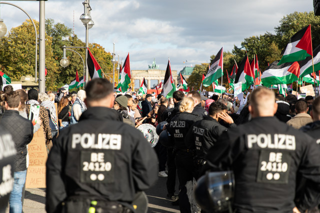 Thousands of pro-Palestinian demonstrators marched through central Berlin on Saturday, October 11, 2025 Photo: Reuters Connect by Michael Kuenne