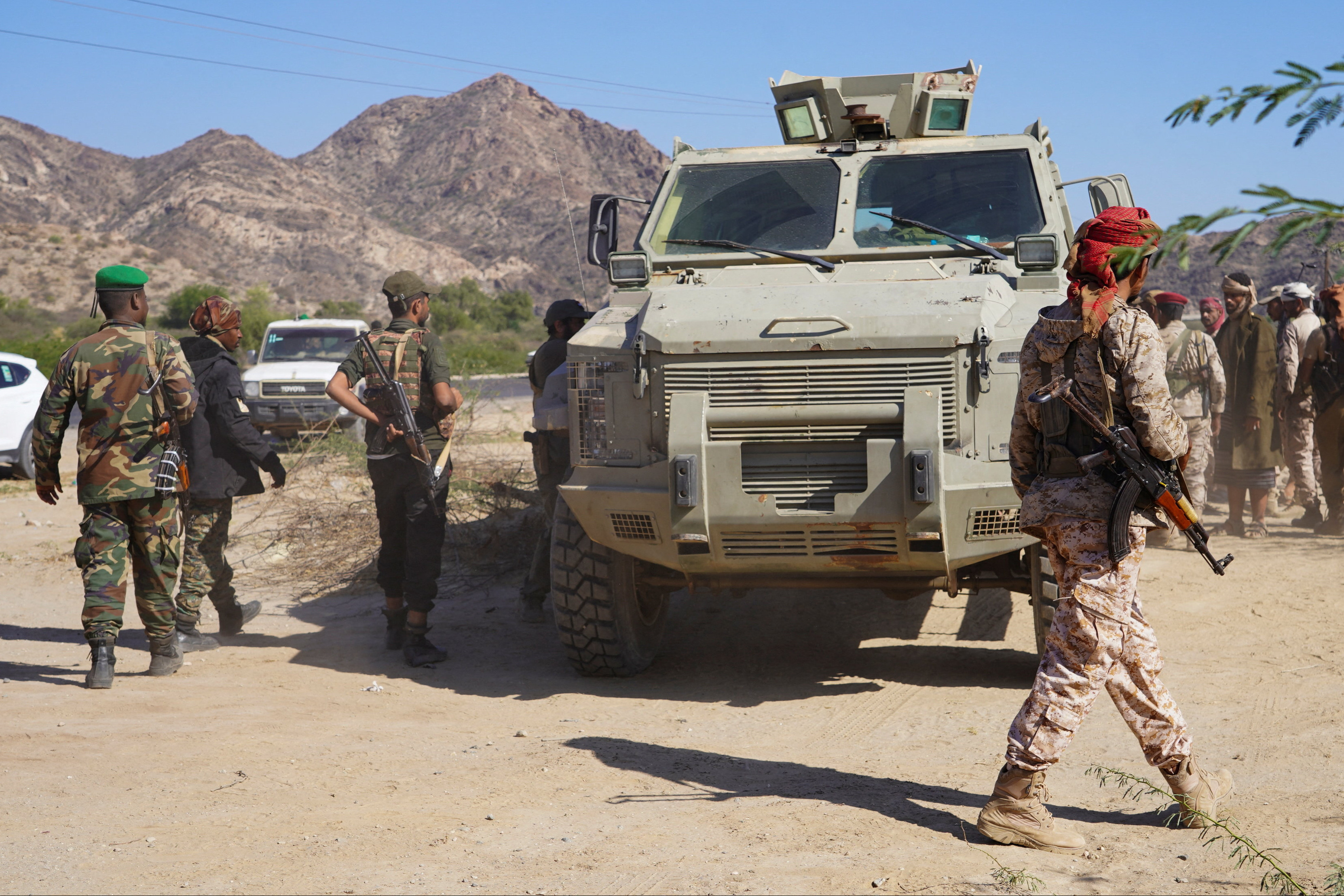 Members of the forces of Yemen's main separatist group, the Southern Transitional Council, gather in a mountainous area where they are launching a military operation in the southern province of Abyan, Yemen, December 15, 2025. Photo: Reuters Connect