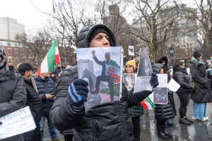 Hundreds activists rally against oppressive Iranian regime of Supreme Leader Ali Hosseini Khamenei responsible for thousand protesters killed on streets of Iranian cities in the past few days on Washington Square Park in New York, NY on January 19, 2026. They were joined by Jewish-Americans and Ukrainian-Americans. January 18, 2025 (Photo: Reuters Connect by Lev Radin / Zuma Press Wire)