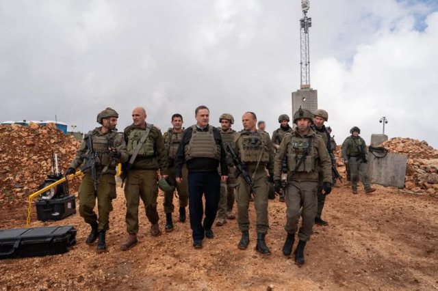 Israeli Defense Minister Israel Katz meets with senior IDF officers. Photo: Official Facebook page of Israel Katz.