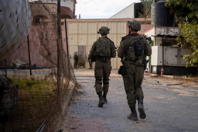 Forces of the Givati Brigade's combat team under command of the 162nd Division fighting in Jabaliya, northern Gaza (Photo by IDF).
