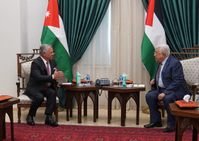 Jordanian King Abdullah II meets with Palestinian Authority President Mahmoud Abbas, Mar. 28, 2022 (Photo: Royal Hashemite Court)