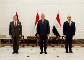 (L-R)  Jordanian King Abdullah II, Iraqi Prime Minister Mustafa al-Kadhimi and Egyptian President Abdel Fattah al-Sisi at a trilateral summit in Baghdad, June 27, 2021 (Photo: Government of Iraq)