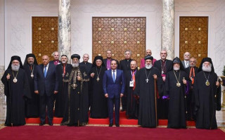 Egyptian President Abdel Fattah al-Sisi received the heads of churches participating in the General Assembly of the Middle East Council of Churches in Cairo, Egypt, May 17, 2022 (Photo: Egyptian Presidency)