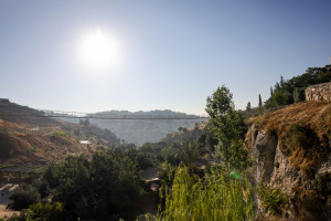 View of a new rope bridge, crossing from the Ben Hinnom valley to Mount Zion, in the Old city of Jerusalem, on July 4, 2023. Photo by Chaim Goldberg/Flash90