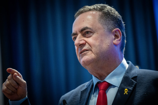 Outgoing Israeli minister of Foreign Affairs Israel Katz attends a replacing ceremony at the Ministry of Foreign Affairs in Jerusalem on November 10, 2024. Photo by Yonatan Sindel/Flash90