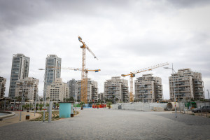 New residential buildings in the southern Israeli town of Ashdod. November 25, 2024. Photo by David Cohen FLASH90