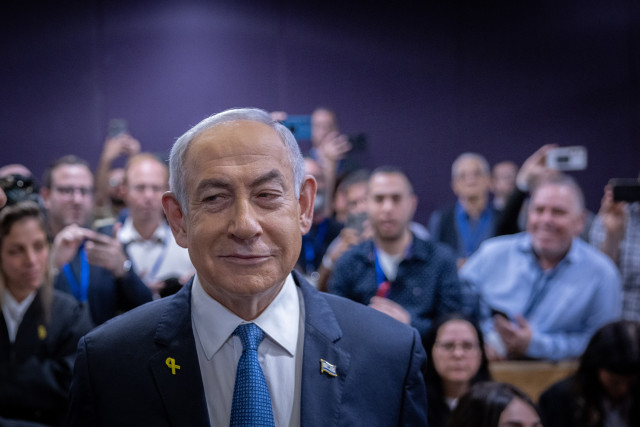 Israeli Prime Minister Benjamin Netanyahu arrives to the courtroom at the Distrcit court in Tel Aviv, before the start of his testimony in the trial against him, December 10, 2024. Photo by Chaim Goldberg/Flash90
