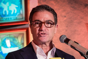 Former Head of the Mossad Yossi Cohen attends a Menorah lighting ceremony on the sixth night of the Jewish holiday of Hanukkah, at the great synagogue in Tel Aviv, December 30, 2024. Photo by Avshalom Sassoni/Flash90