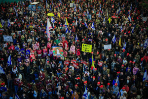 Demonstrators protest against the Israeli government and for the release of Israelis held hostage in the Gaza Stripc outside Hakirya Base in Tel Aviv, January 11, 2025. Photo by Itai Ron/Flash90