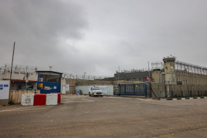 Israeli security forces at Ofer Prison, outside Jerusalem, where Palestinian terror convicts were expected to be released as part of a hostage deal between Israel and Hamas on February 22, 2025. Photo: Jamal Awad/Flash90.