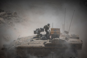 Israeli soldiers operating near Hamad City in Khan Yunis, in the southern Gaza Strip, on September 4, 2025. Photo by Yonatan Sindel/Flash90