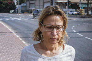 Former IDF Advocate General Yifat Tomer-Yerushalmi is released to house arrest outside the Neve Tirtza Women’s Prison in Ramla, November 7, 2025. Photo by Flash90
