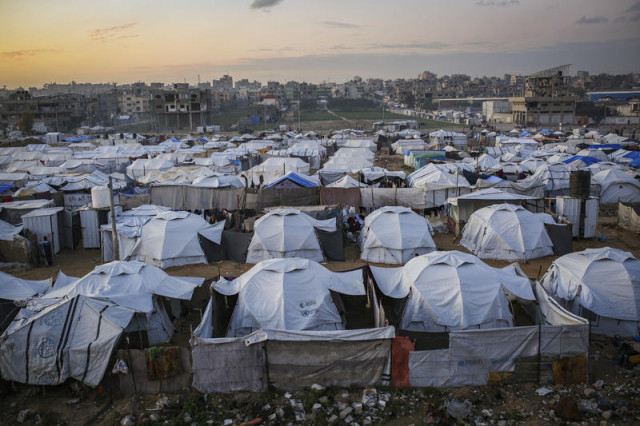 Displaced Palestinians seen around their tents in the Bureij area of the central Gaza Strip, January 10, 2026. Photo by Ali Hassan/Flash90