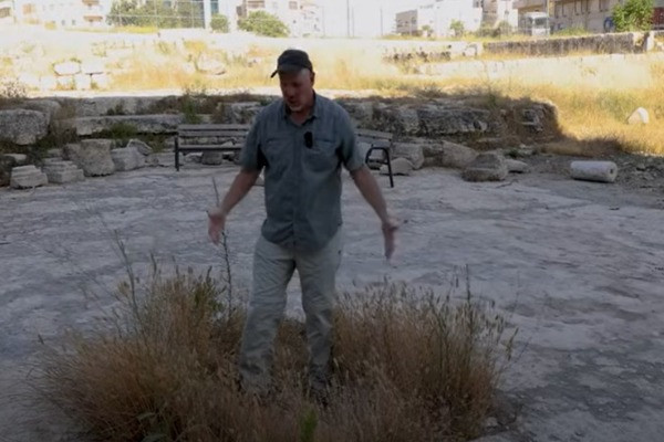 The archaeologist Joel Kramer standing above a previous venerated Oak location at Mamre (Screenshot from Joel Kramer's youtube channel)