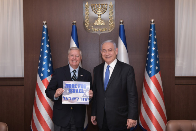 Prime Minister Benjamin Netanyahu, at the Prime Minister's Office in Jerusalem, with U.S. Sen. (R-SC) Lindsey Graham, May 31, 2021. (Photo: Koby Gideon/GPO)