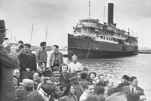 The Palmach, Immigration to Israel. 18 July 1947. Photo: Wikimedia Commons \ The Palmach Archive