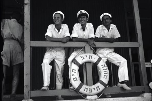 Israeli Navy camp, Haifa — January 1, 1948.
(Photo: KKL Archive)