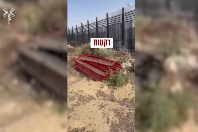 IDF filming Rockets left by Palestinian terrorists at the Philadelphi Corridor, on late May 2024 (Photo: Screenshot/IDF).