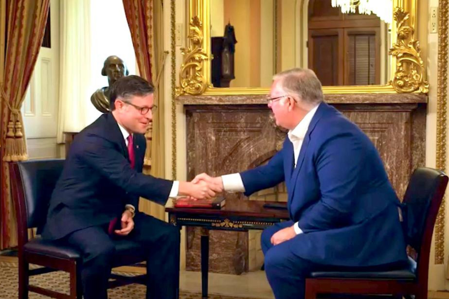 Joel C. Rosenberg, Editor-in-Chief of All Israel News, meets with U.S. Speaker of the House Mike Johnson during an interview for TBN in Washington, July 2025. (Photo: Courtesy)