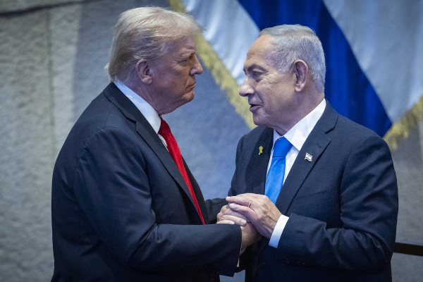 Trump increasingly likely to attack Iran – talks with Tehran not going well – but are Trump & Bibi on same page?