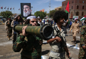 Houthi fighters celebrate the second anniversary of Hamas' attack on Israel, in Sana'a, Yemen, 07 October 2025. IMAGO/ Sanaa Yemen. Copyright: xHamzaxAlix