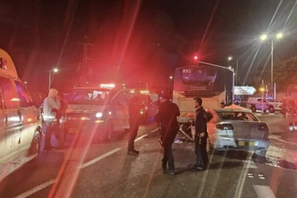 3 killed in apparent criminal shooting in central Israel as murder wave in Arab sector continues