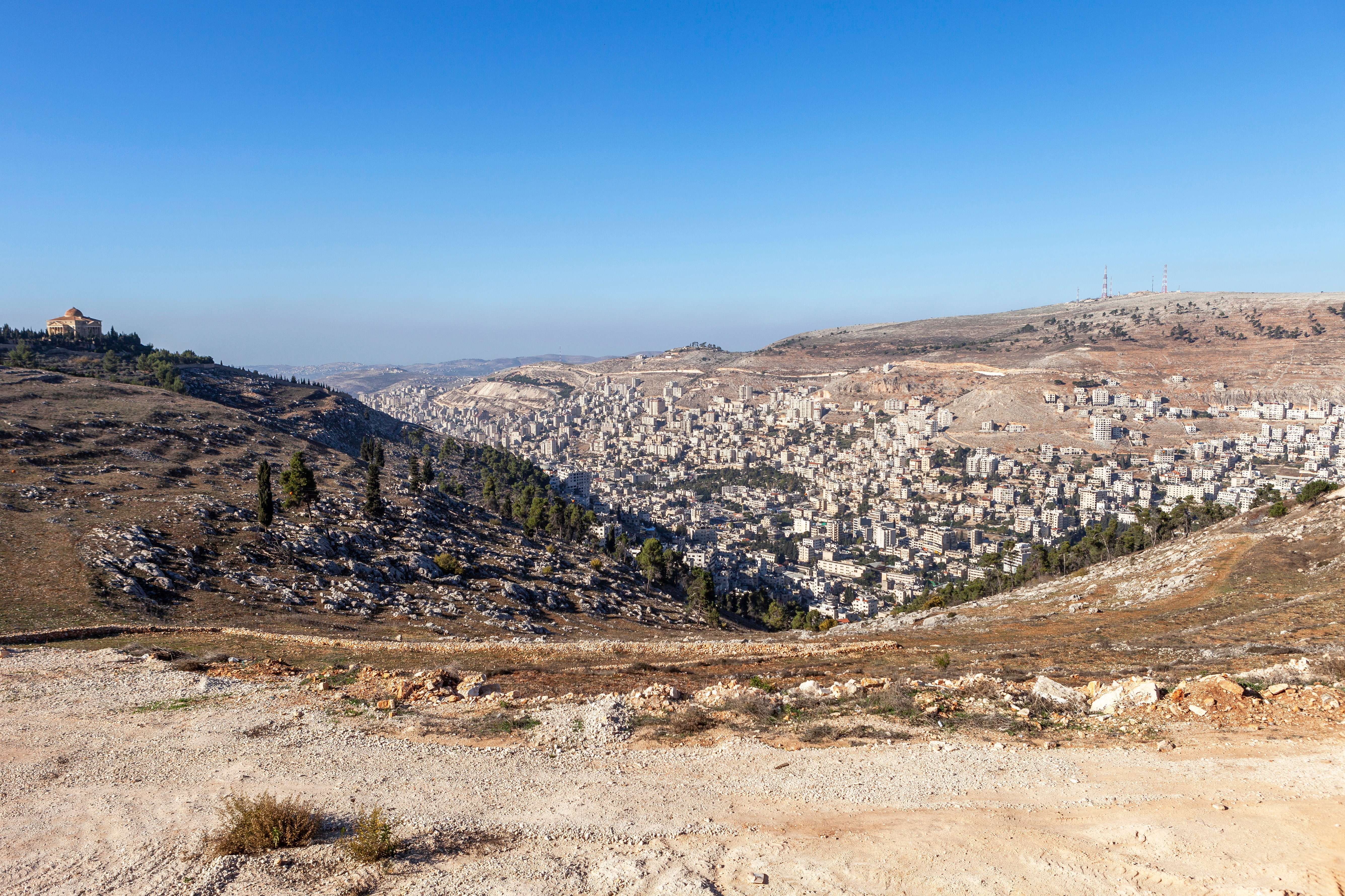 View of Mount Ebal, Mount Gerizim, and the Palestinian city of Nablus, 2022. (Photo: Shutterstock)