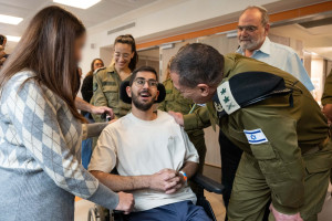 The Chief of the General Staff Visits Wounded Soldiers, 09.04.25. Photo: IDF
